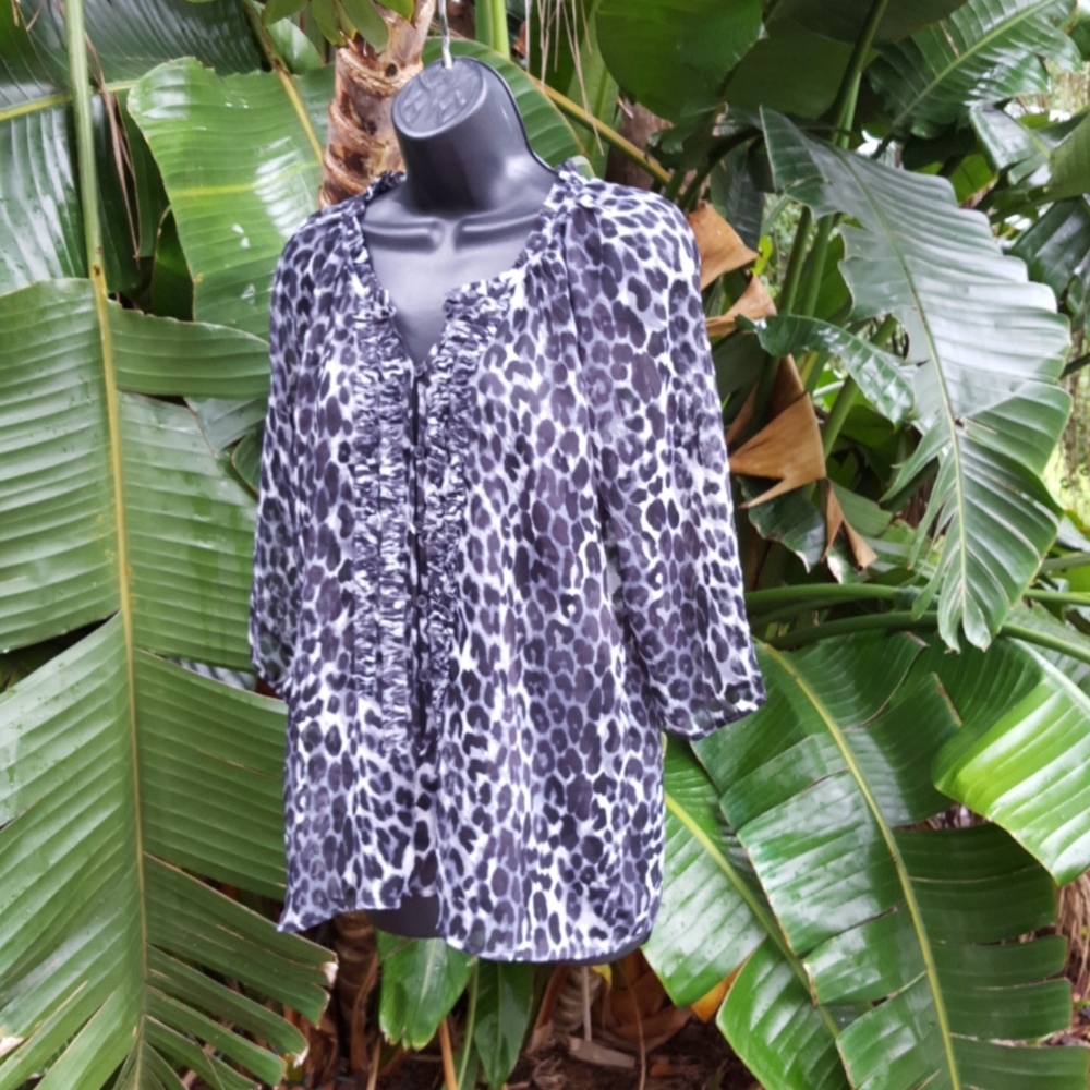 Express Animal print blouse